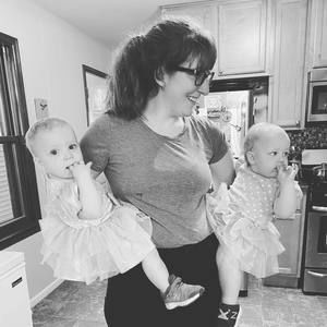 Meet your Posher, Hillary